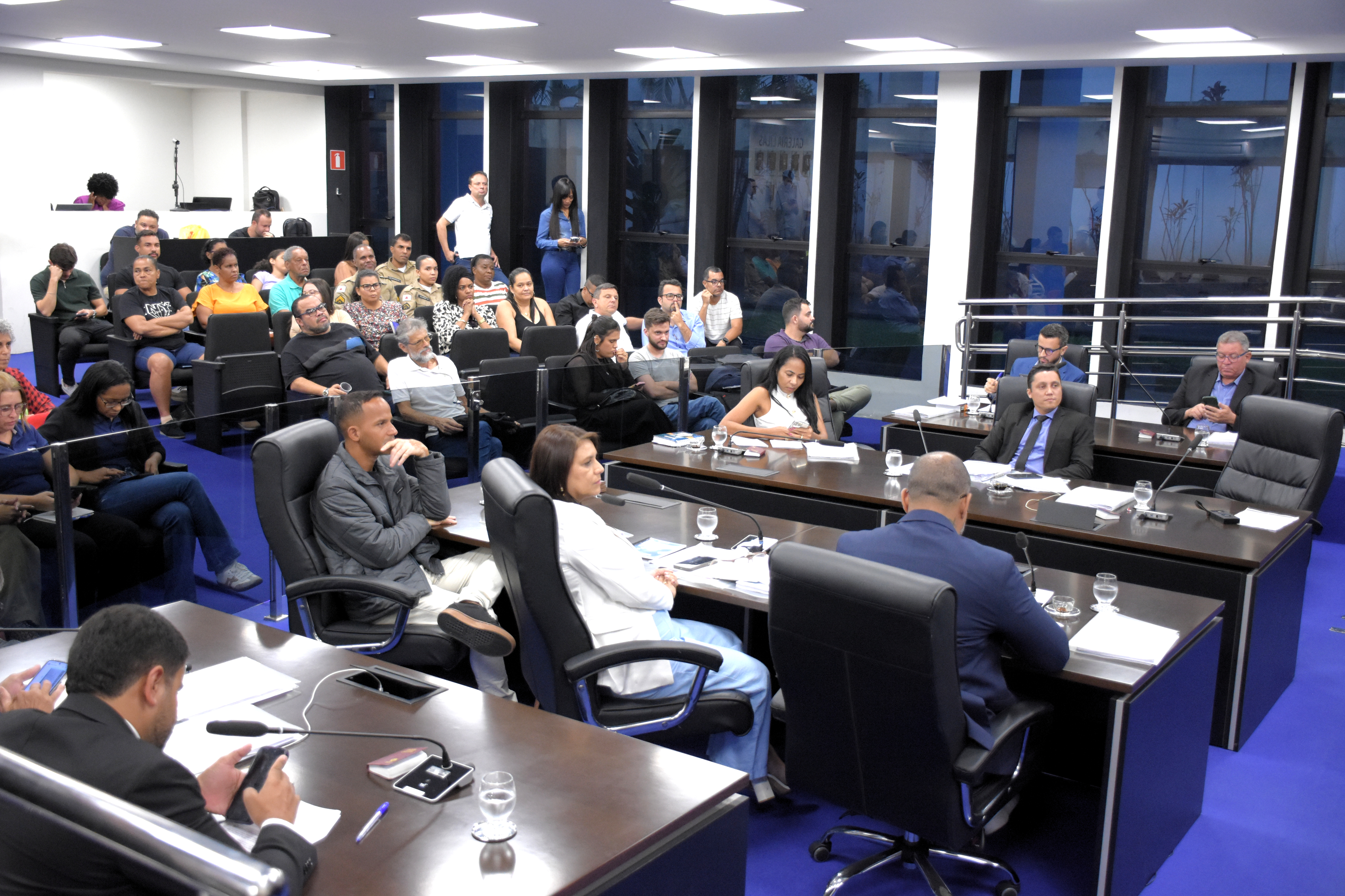 Após licença, vereador reeleito Fabiano Ferreirah retorna à Câmara de Timóteo