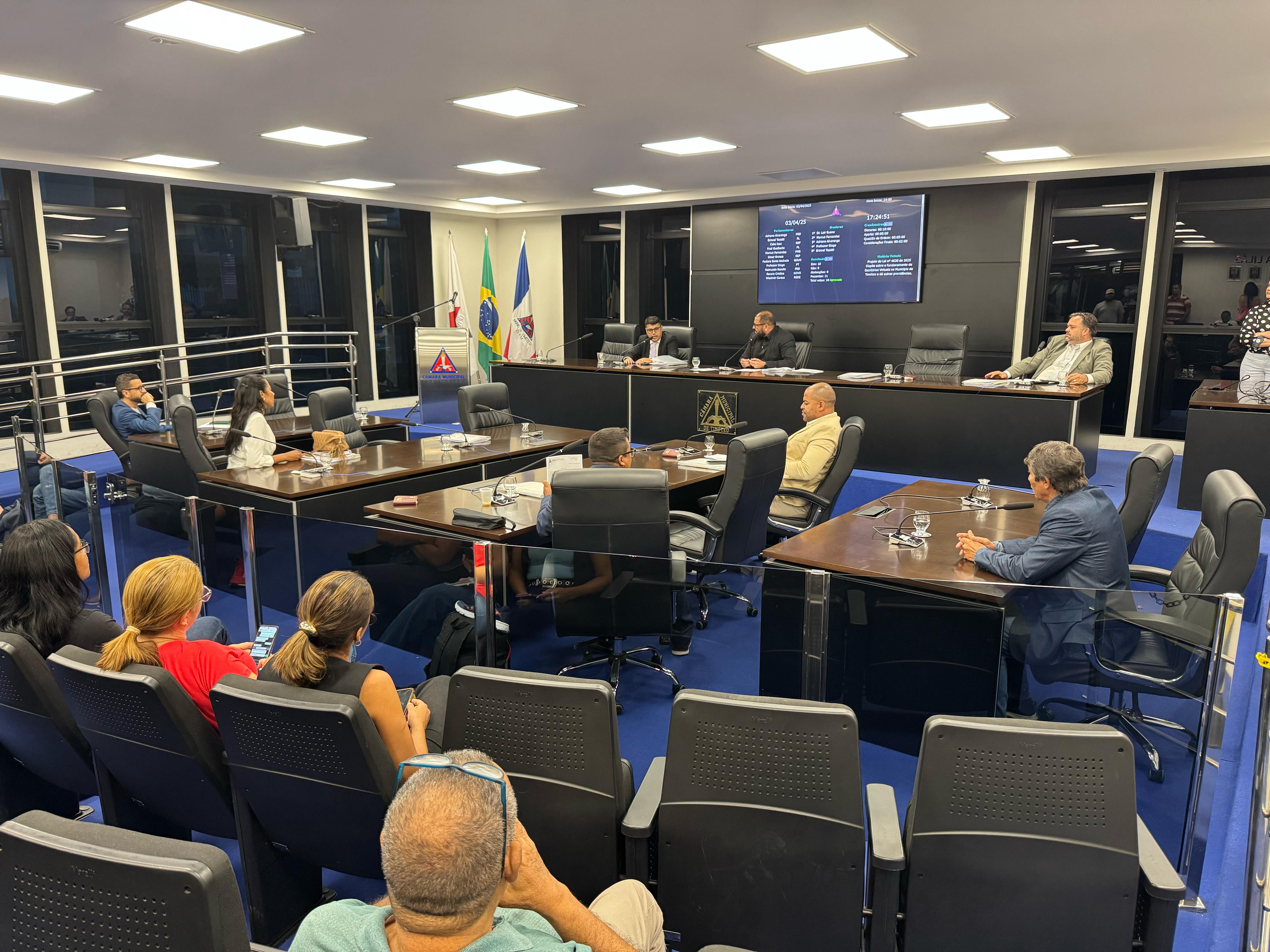Câmara aprova projeto que declara utilidade pública da Associação Amor Azul
