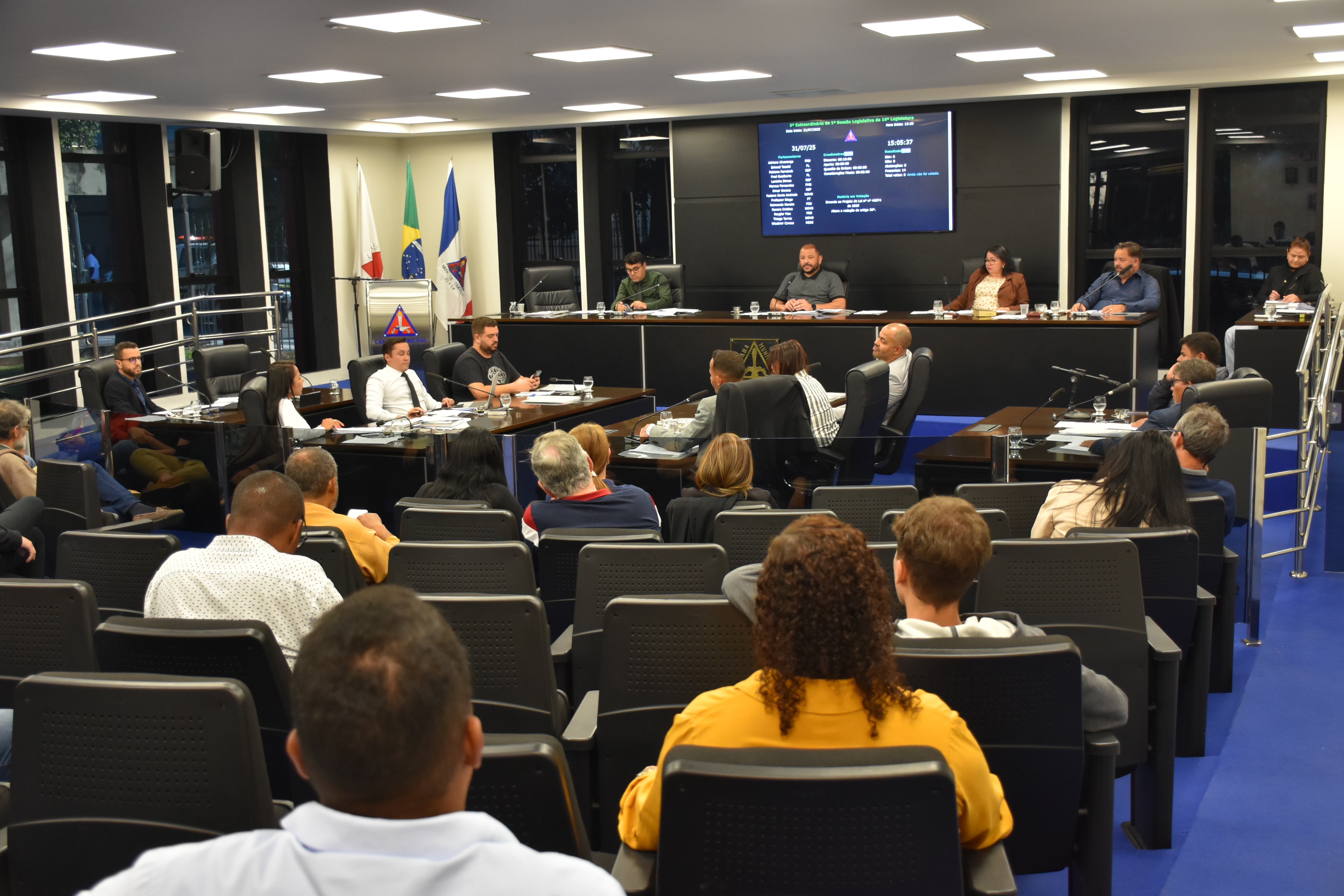 Câmara de Timóteo aprova mudanças na LDO com foco em emendas impositivas e fiscalização orçamentária