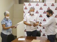 Câmara de Timóteo recebe prestação de contas de um ano de pandemia