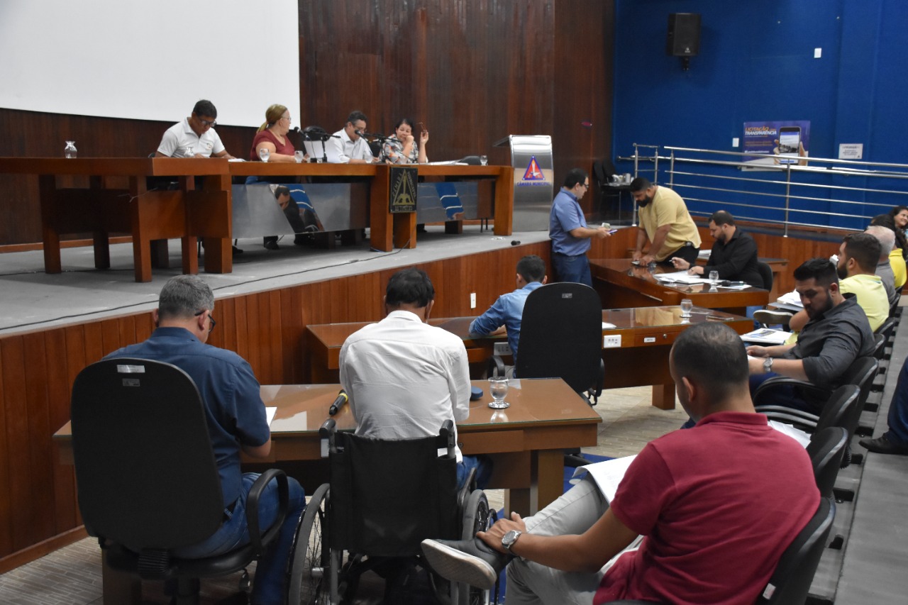 Comissões aprovam projeto que autoriza ampliação das formas de pagamento de tributos 