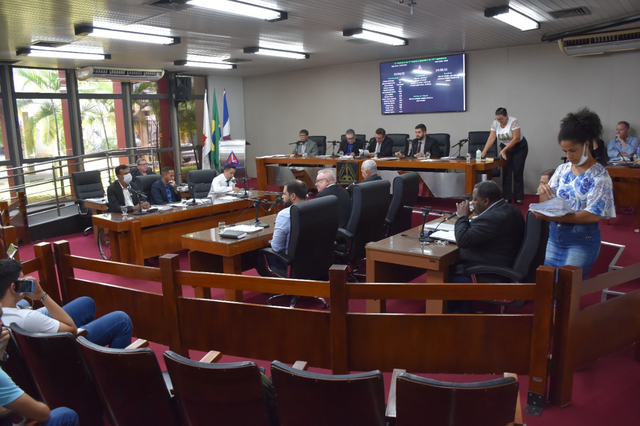 Projeto de Lei aumenta o limite de idade para acolher crianças e    adolescentes em lar provisório