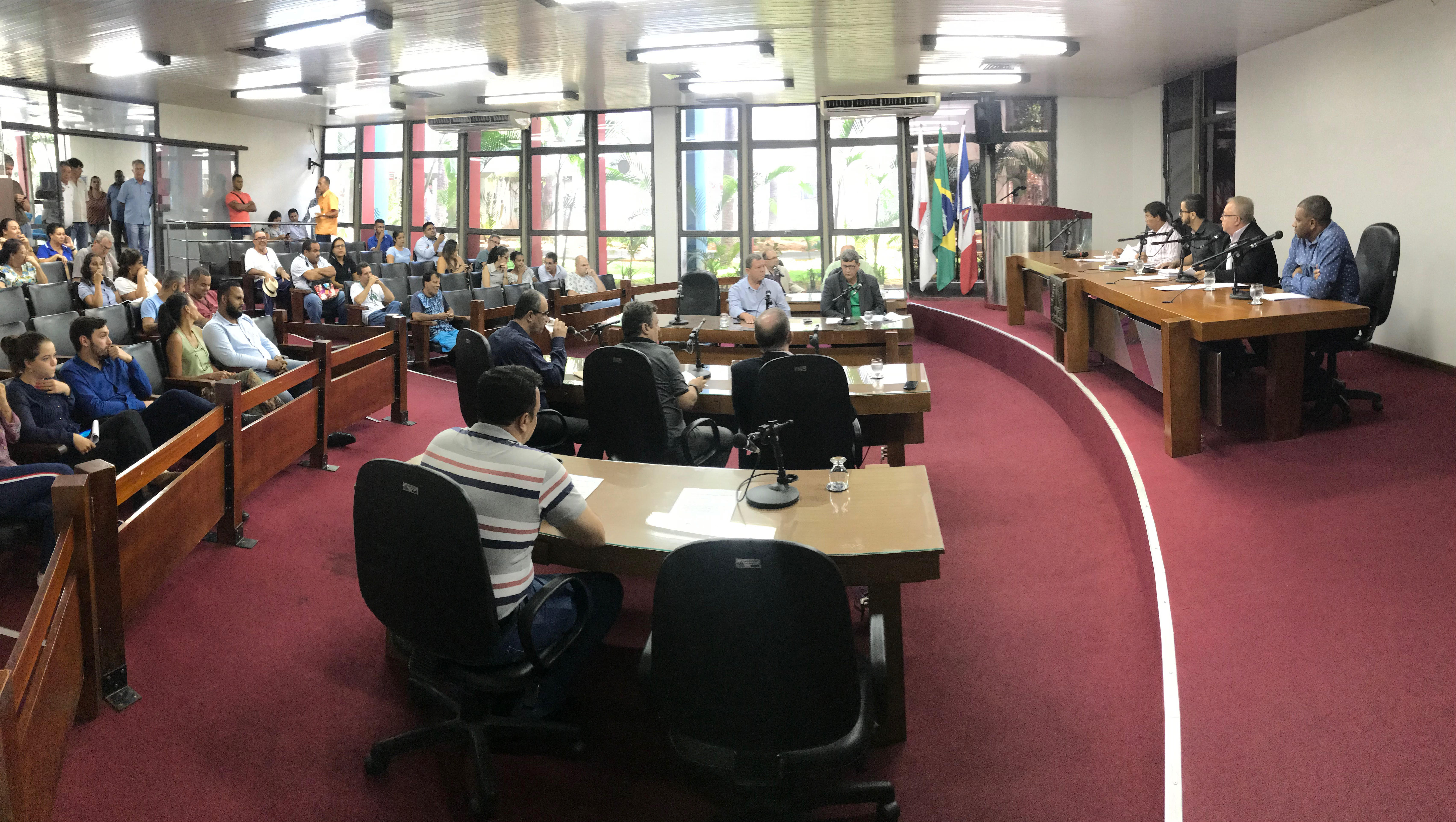 Recomposição salarial dos servidores é aprovada e Reforma Administrativa volta à pauta na Câmara de Timóteo