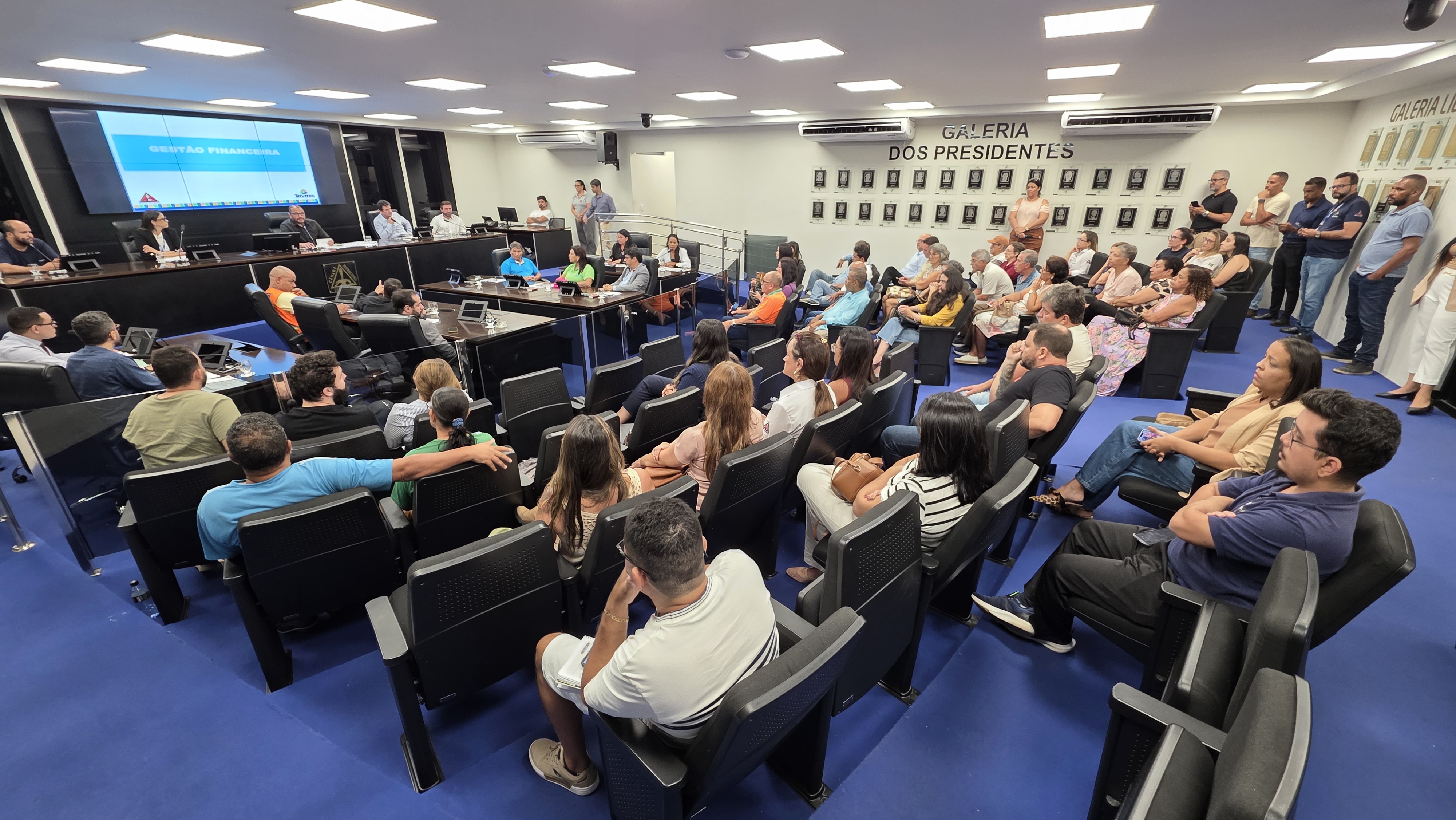 Vereadores querem participar da elaboração do edital do processo licitatório para definição da nova gestora do hospital